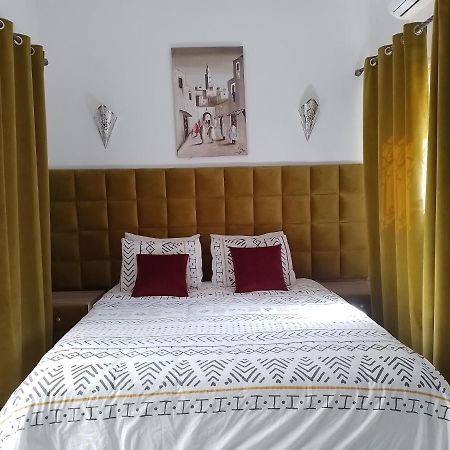 Un Riad pour se divertir en famille&se détendre Marrakesh Exterior foto
