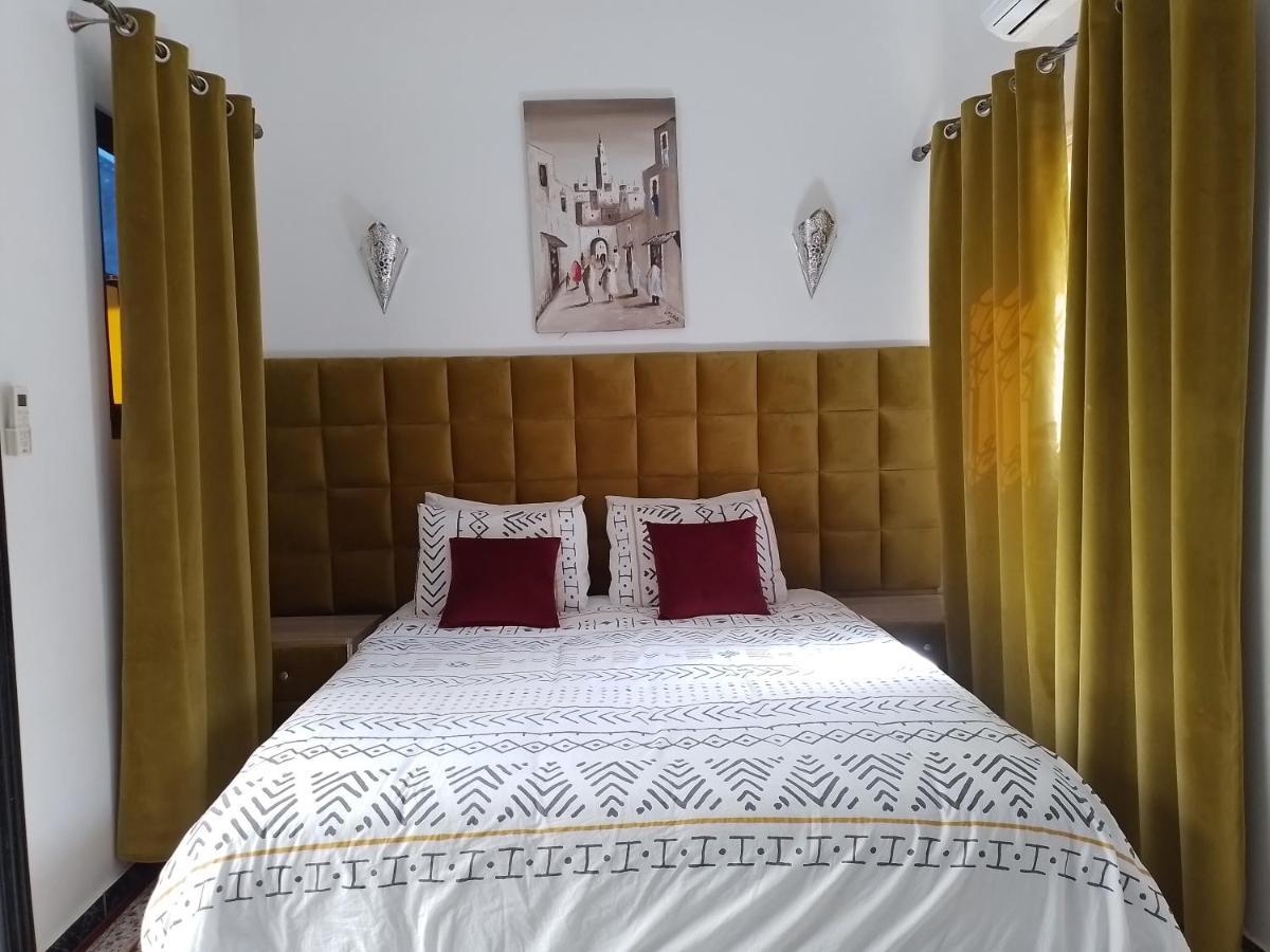 Un Riad pour se divertir en famille&se détendre Marrakesh Exterior foto
